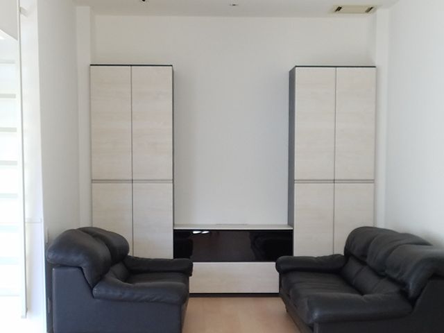 扉 DAIKENミセル　TVボード